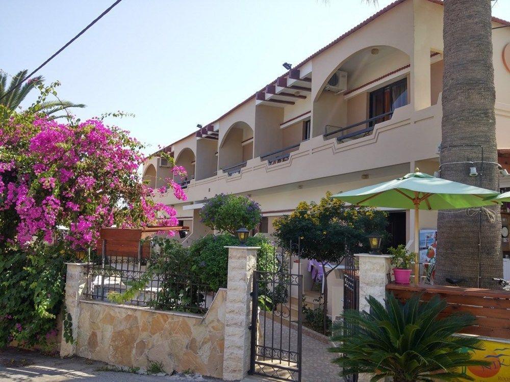 Nikolas Suites Като-Даратсо Экстерьер фото